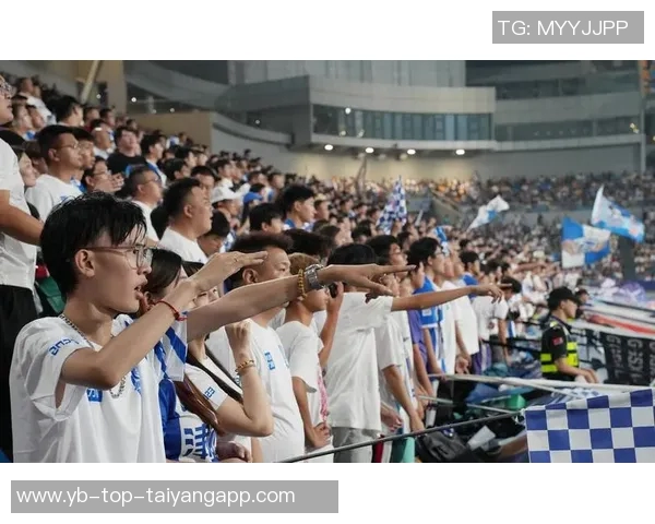 天津体育局局长谈津门虎球迷回归盛况吸引四五万观众共襄盛举